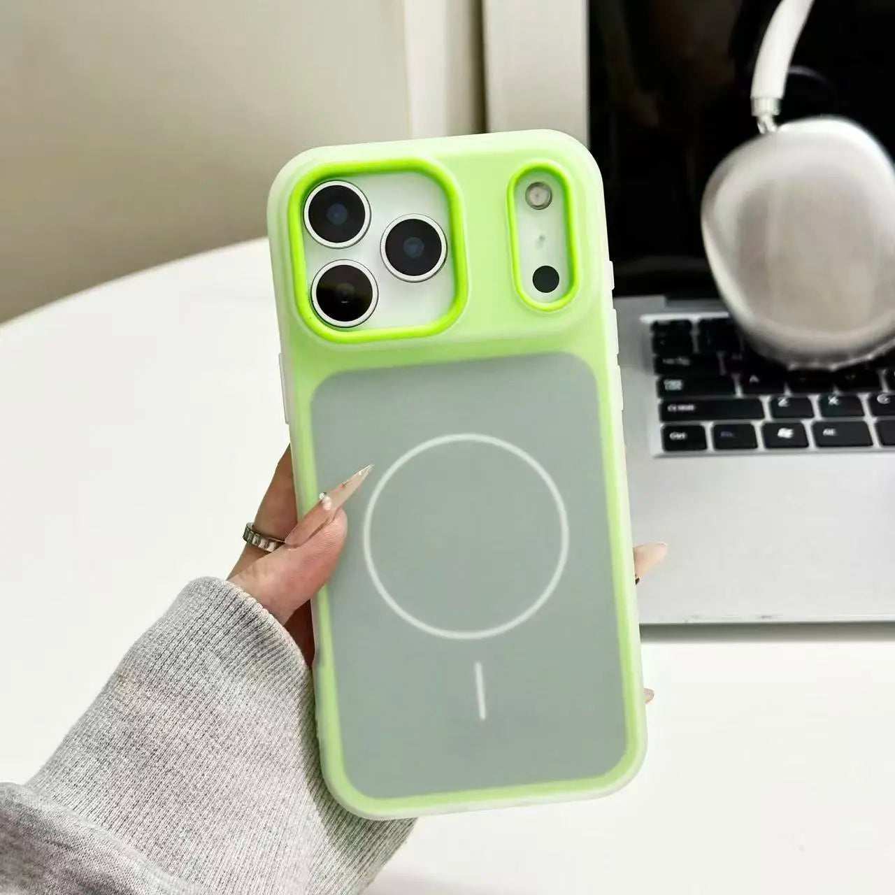 Iphone 17 Pro Max Air 16 Pro 15 14 plus 13 12 11 Pro Magnetic Defender 2 in 1 Dual Layer Jelly Soft Matte Clear Silicone + Candy Color-Blocking PC Hybrid Magsafe Wireless Charging Case Frosted Shockproof Bumper Luxury Back Cover